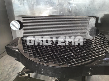 Интеркулер LIEBHERR