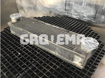 Интеркулер LIEBHERR