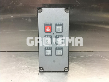 Приборная панель LIEBHERR