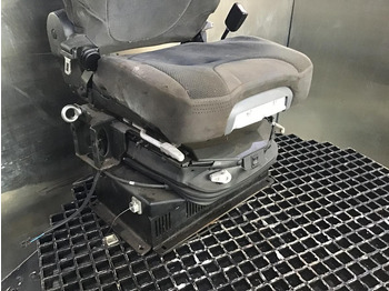 Сиденье Liebherr LH35 M / LH50 M: фото 3 Сиденье Liebherr LH35 M / LH50 M: фото 3