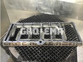 Кабина и интерьер LIEBHERR