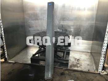 Бампер LIEBHERR