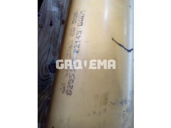 Гидравлический цилиндр LIEBHERR