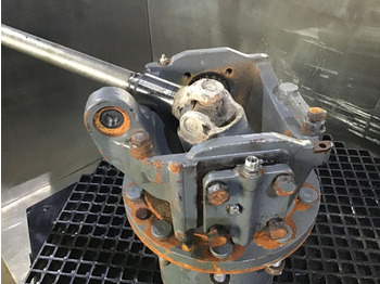 Поворотный кулак LIEBHERR