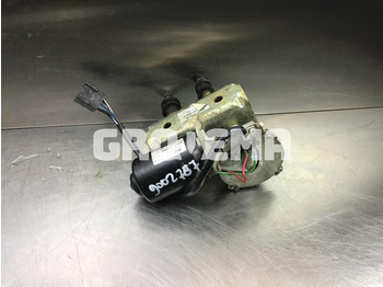 Щетка стеклоочистителя LIEBHERR