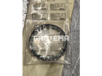 Двигатель и запчасти LIEBHERR