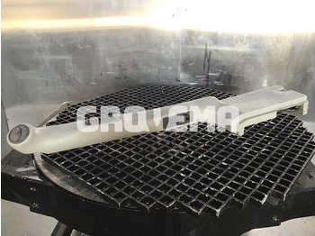 Кабина и интерьер LIEBHERR