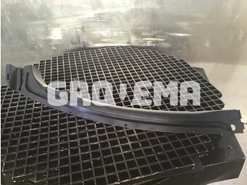 Кабина и интерьер LIEBHERR