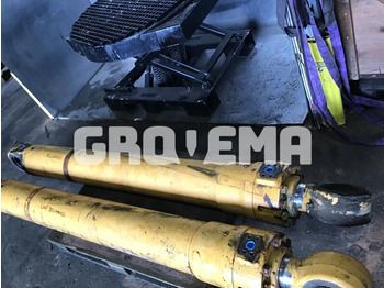 Гидравлический цилиндр LIEBHERR