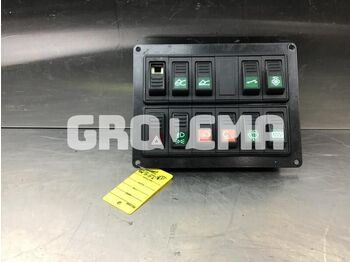 Приборная панель LIEBHERR