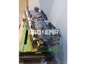 Головка блока LIEBHERR