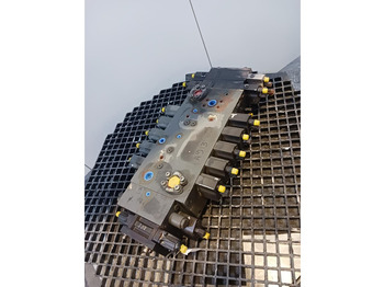 Гидравлика Liebherr Valveblock: фото 2 Гидравлика Liebherr Valveblock: фото 2