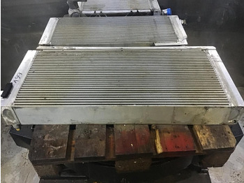 Радиатор LIEBHERR