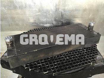 Интеркулер LIEBHERR