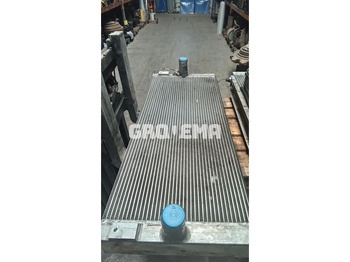 Радиатор LIEBHERR