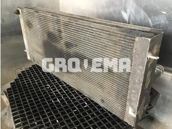 Радиатор LIEBHERR