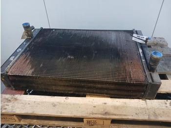 Радиатор LIEBHERR