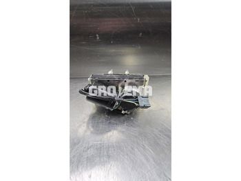 Щетка стеклоочистителя LIEBHERR