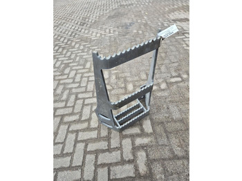 Запчасти LIEBHERR