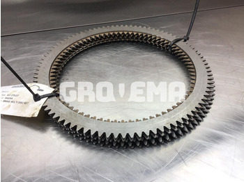 Запчасти LIEBHERR