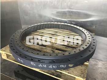 Запчасти LIEBHERR