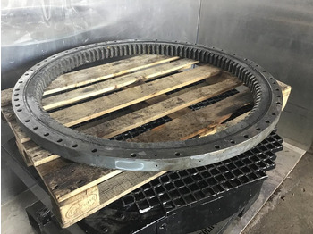 Запчасти LIEBHERR