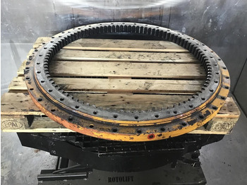 Запчасти LIEBHERR