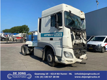 Тягач DAF XF 106 460