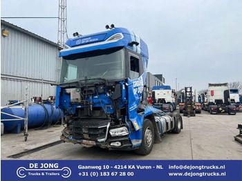 Тягач DAF XG+ 530