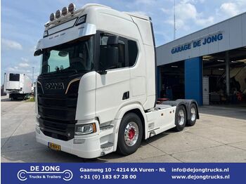 Тягач SCANIA R 580