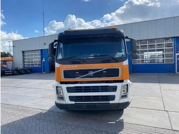 Volvo FM 440 6x4 / Hooklift and Tractor / Hub Reduction лизинг Volvo FM 440 6x4 / Hooklift and Tractor / Hub Reduction: фото 2