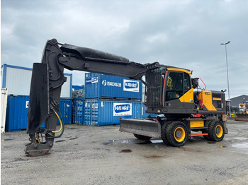 Экскаватор VOLVO