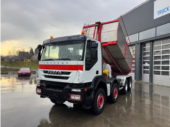 Самосвал IVECO Trakker