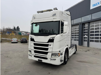 Тягач SCANIA R 500