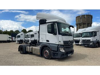 Тягач MERCEDES-BENZ Actros 1840