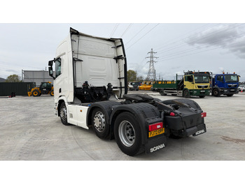 Тягач SCANIA R 450: фото 3 Тягач SCANIA R 450: фото 3