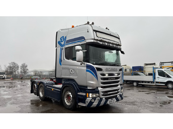 : фото в шапке страницы