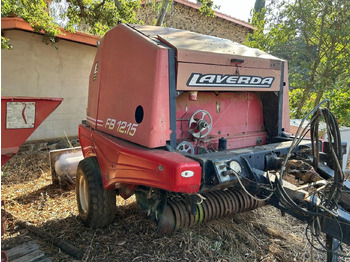 Пресс-подборщик рулонный LAVERDA