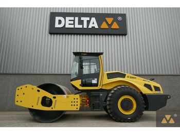 Каток BOMAG