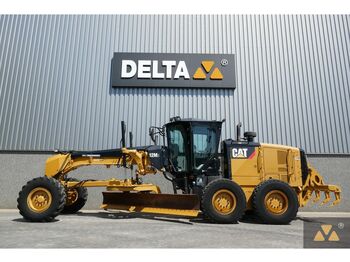 Грейдер CATERPILLAR 12M3