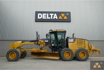 Грейдер CATERPILLAR 140M