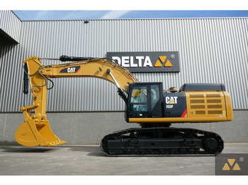 Гусеничный экскаватор CATERPILLAR 352F