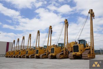 Трубоукладчик CATERPILLAR