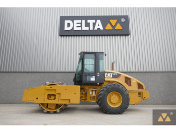 : фото в шапке страницы