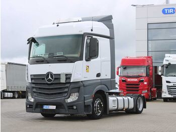 Тягач MERCEDES-BENZ Actros 1843