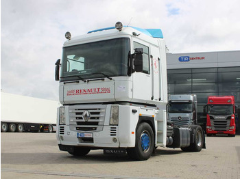 Тягач RENAULT Magnum 440