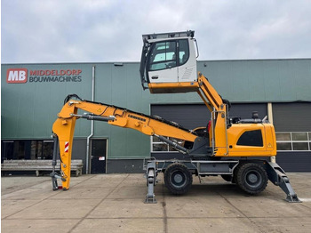 Перегружатель LIEBHERR LH 22 M