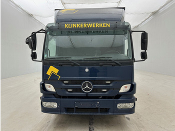 Грузовик с закрытым кузовом Mercedes-Benz Atego 1218: фото 2
