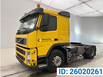 Тягач VOLVO FM 400
