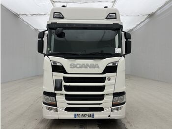 Тягач Scania R450: фото 2 Тягач Scania R450: фото 2